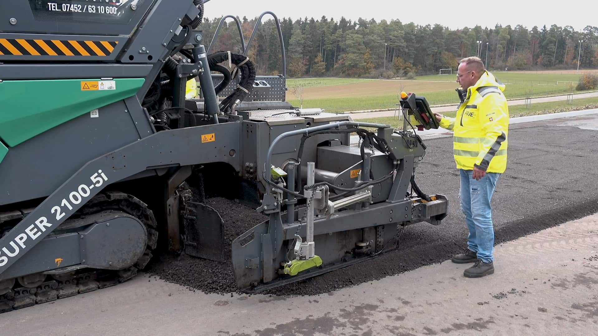 Chapter 11: Operating the asphalt paver