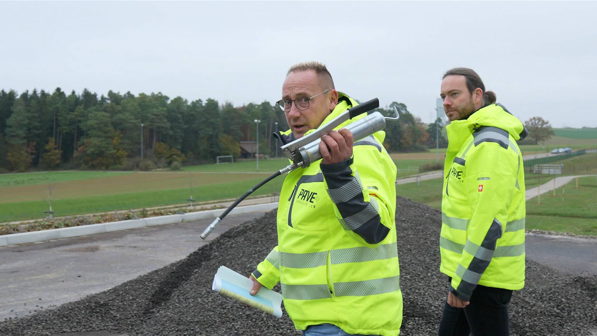 Chapter 8: Maintenance of the asphalt paver